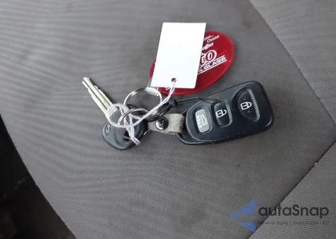 2013 Hyundai Elantra Gls from USA, damaged, VIN 5NPDH4AEXDH271278